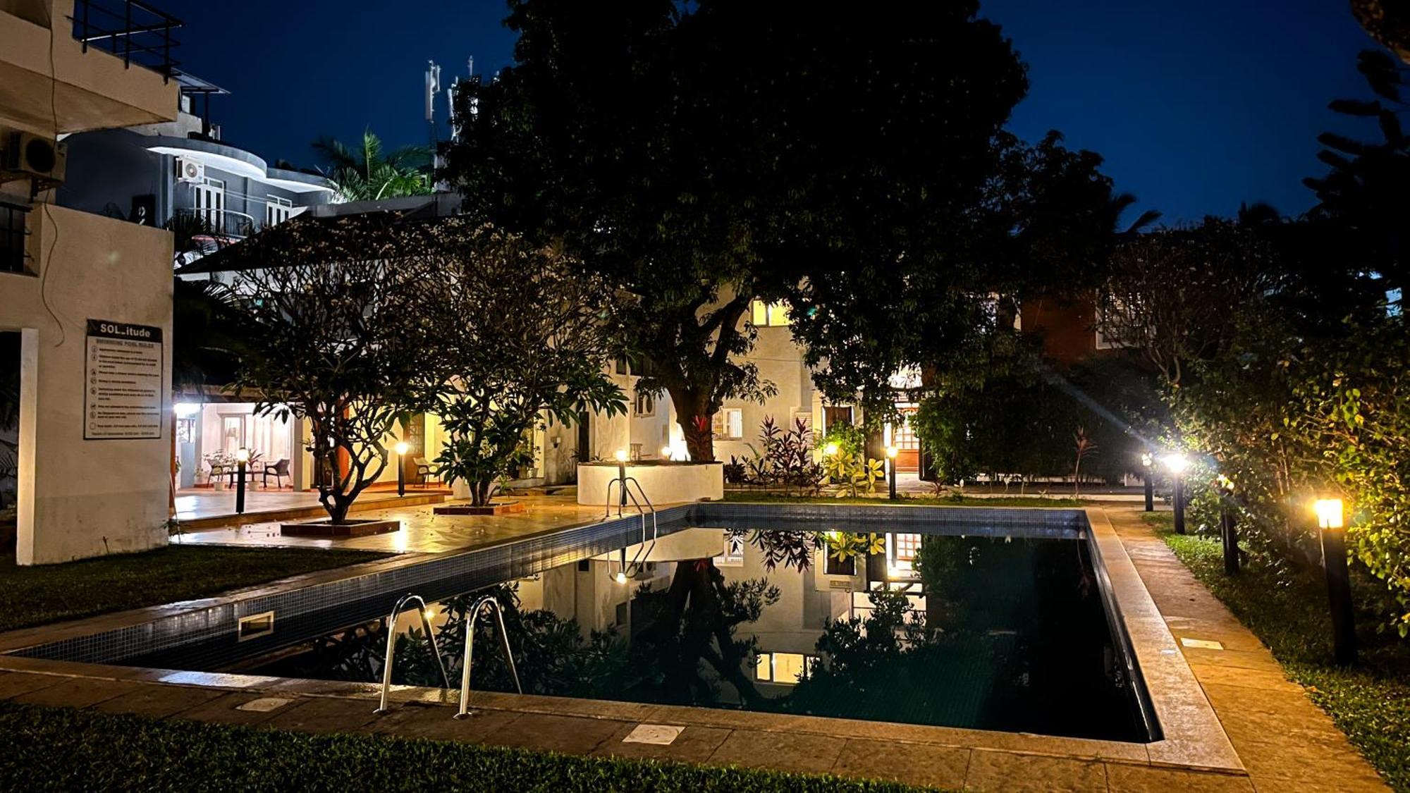 Villa M - Solitude 2 Candolim Goa 3Bhk, Pool Facing, Near Beach, Free Breakfast, Free Wifi And Prime Location Kültér fotó