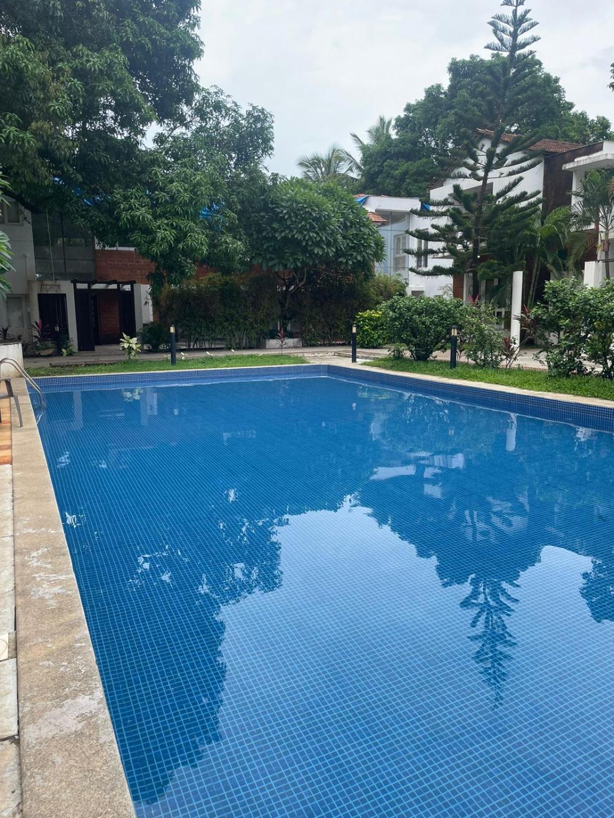 Villa M - Solitude 2 Candolim Goa 3Bhk, Pool Facing, Near Beach, Free Breakfast, Free Wifi And Prime Location Kültér fotó