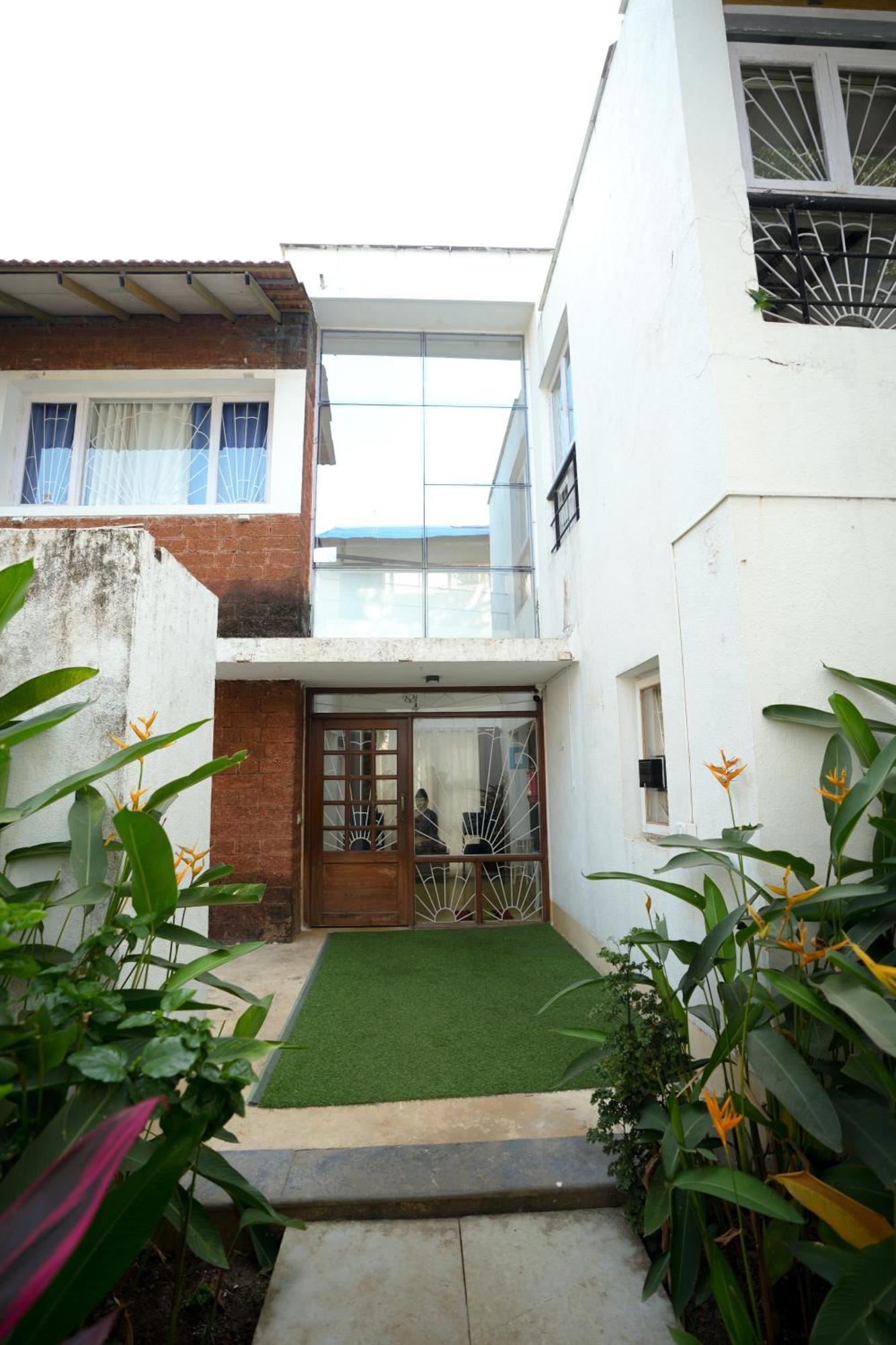 Villa M - Solitude 2 Candolim Goa 3Bhk, Pool Facing, Near Beach, Free Breakfast, Free Wifi And Prime Location Kültér fotó