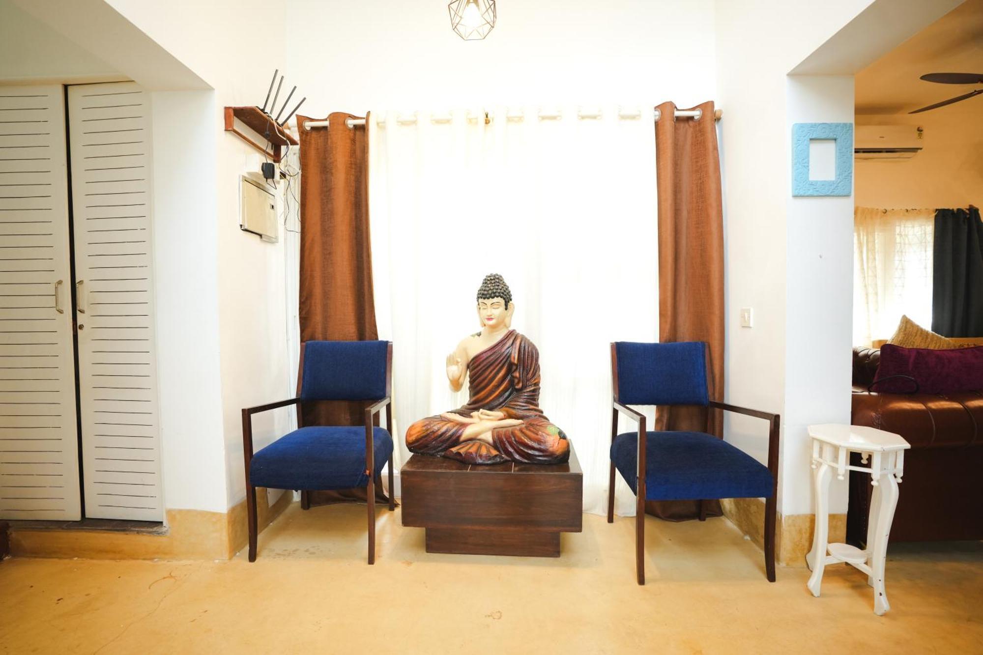 Villa M - Solitude 2 Candolim Goa 3Bhk, Pool Facing, Near Beach, Free Breakfast, Free Wifi And Prime Location Kültér fotó