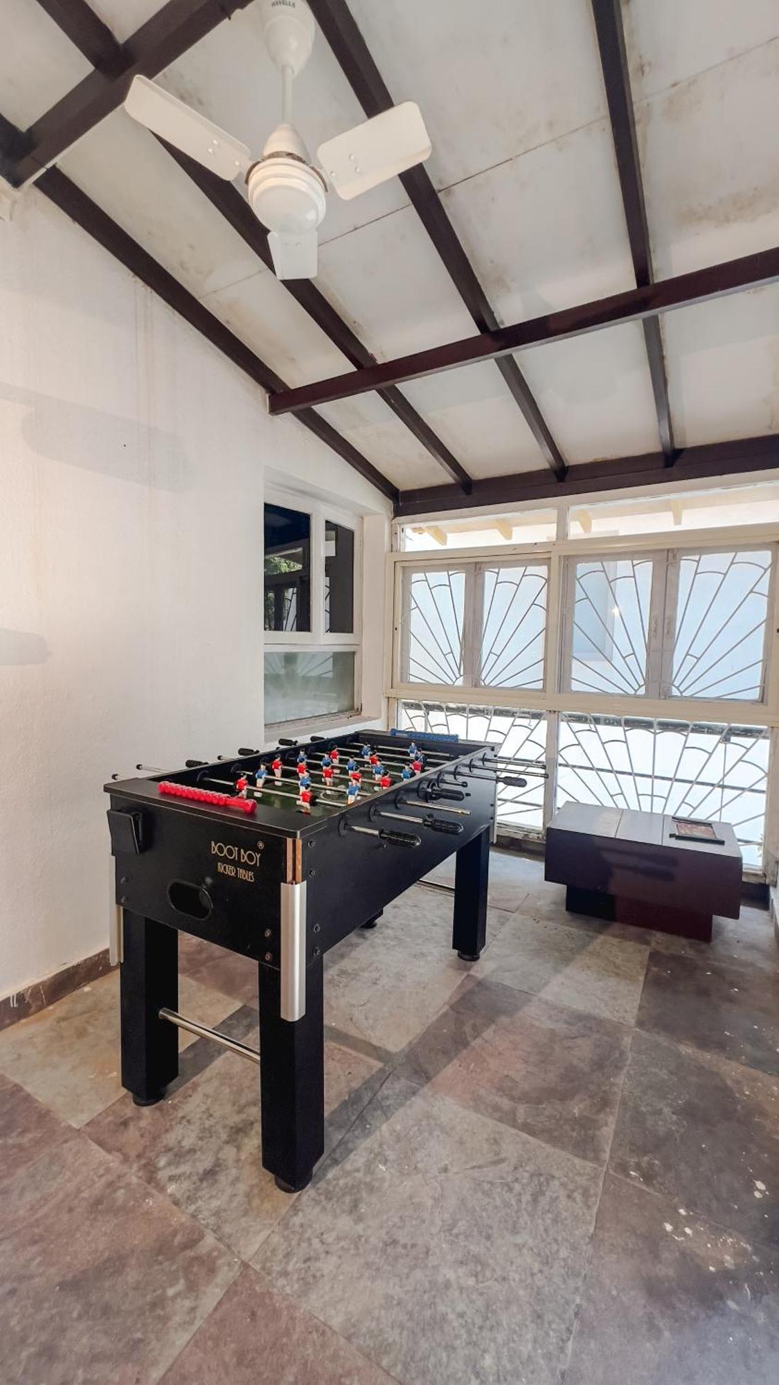 Villa M - Solitude 2 Candolim Goa 3Bhk, Pool Facing, Near Beach, Free Breakfast, Free Wifi And Prime Location Kültér fotó